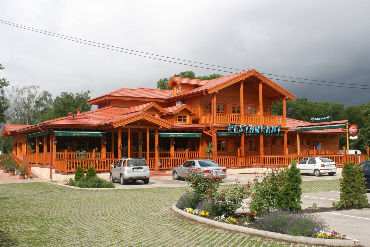 Gulyás csárda restaurant, Velence