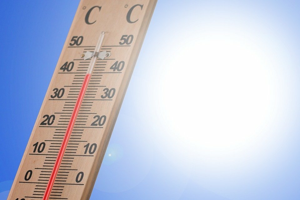 Summer extreme heat record high temperature