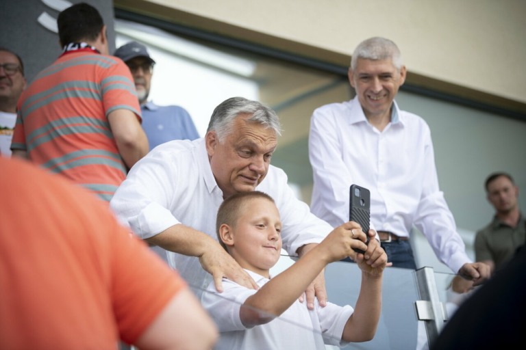 Viktor Orbán Tusvanyos