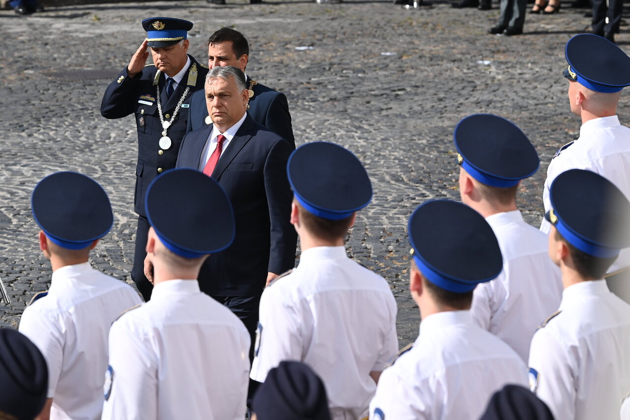 Viktor-Orban-police-military-safety-order-Ukraine