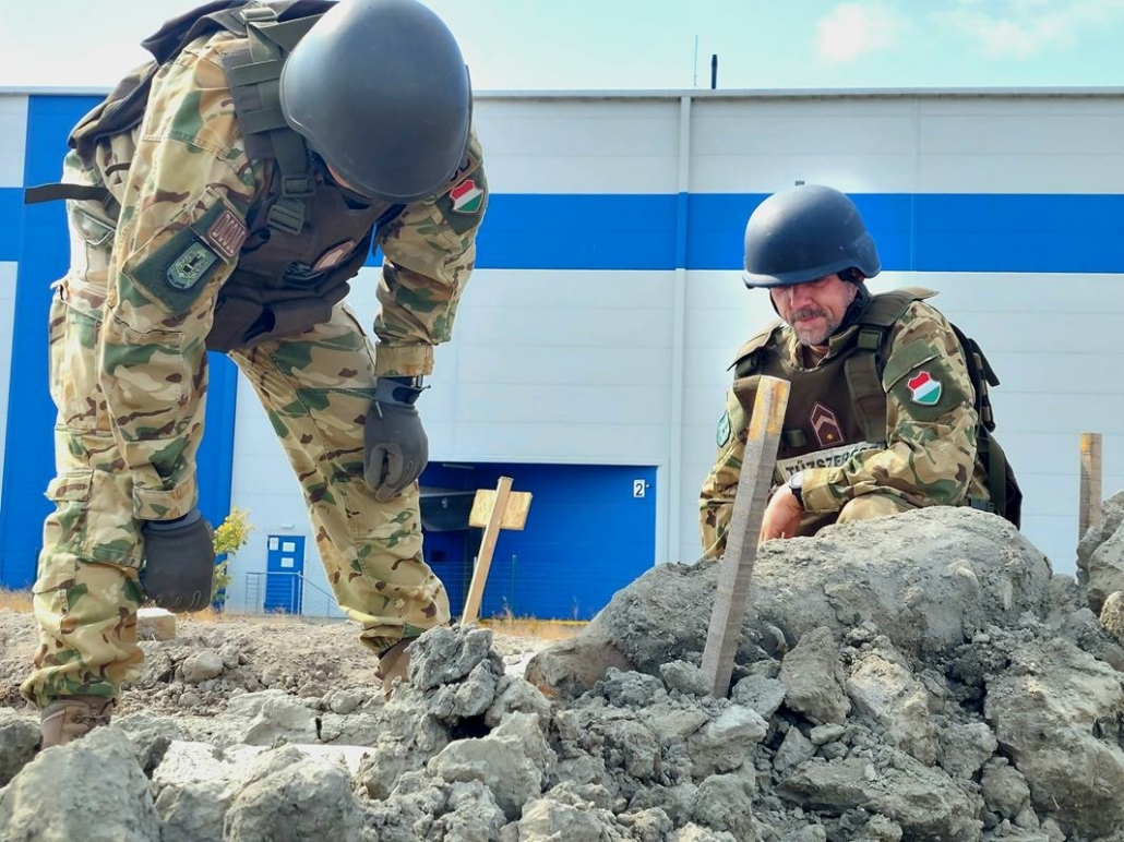 WW2 bomb found in Budapest district deactivated
