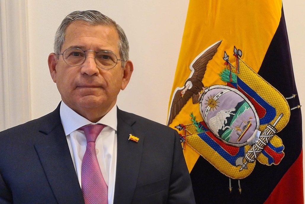 خوسيه لويس سالازار إكوادور سفير إلى المجر