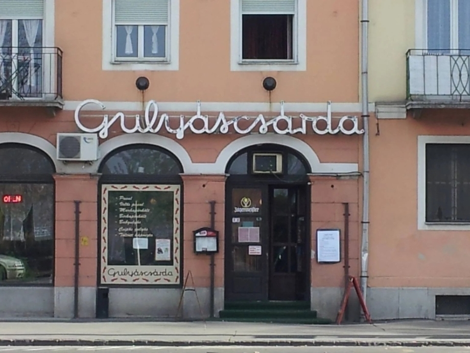 gulyás csárda szeged restaurant