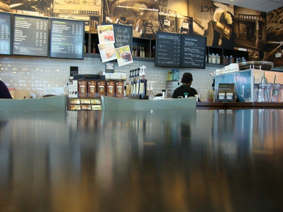 Starbucks-Café