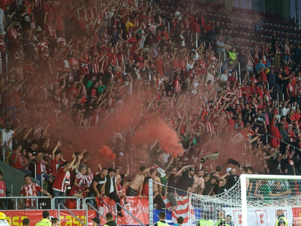 Hungarian football fans