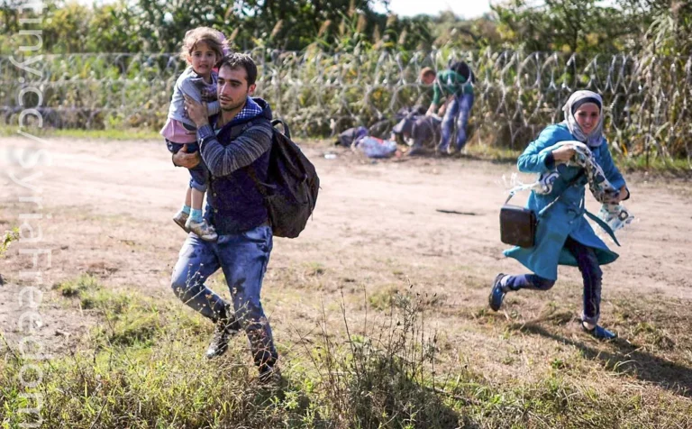 Refugee family Hungarian border