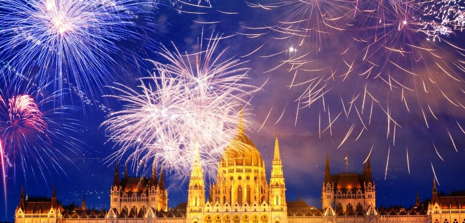 Die Geschichte des Feuerwerks in Ungarn