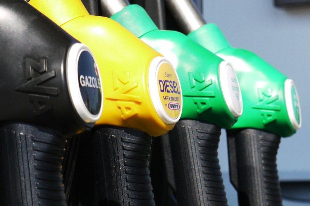 ईंधन की कीमतें गैस स्टेशन पेट्रोल