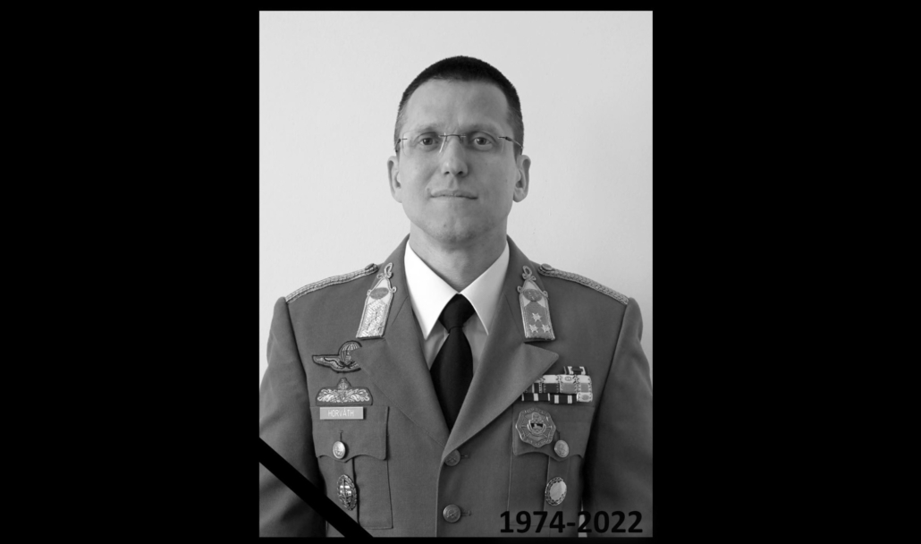 Kosovo Maďarsko plukovník