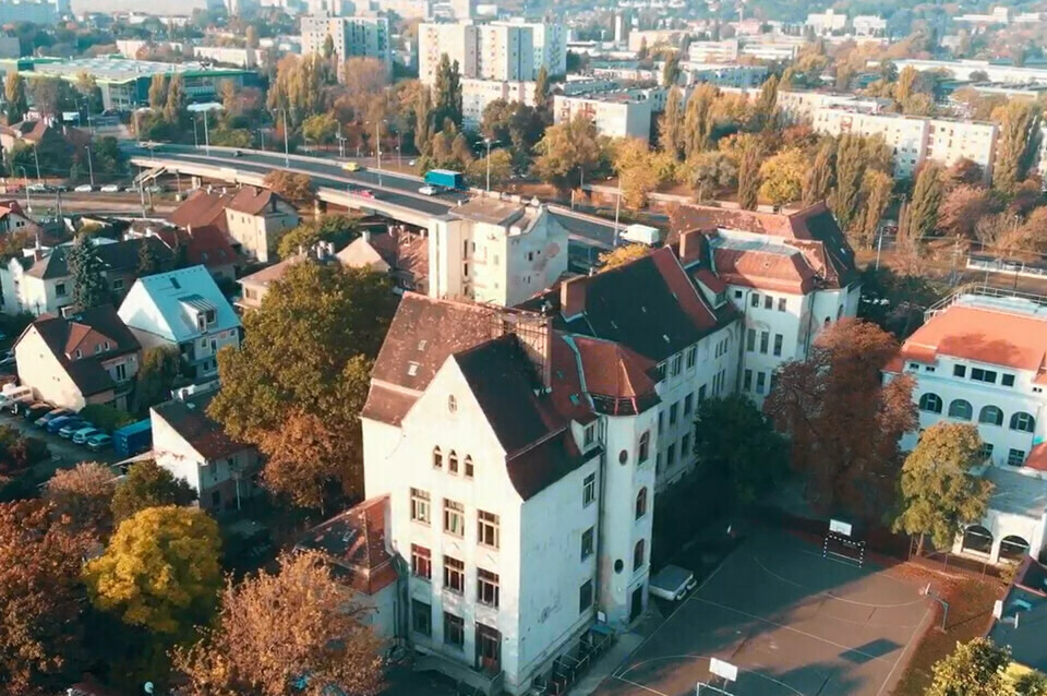 kőrösi csoma sándor high school