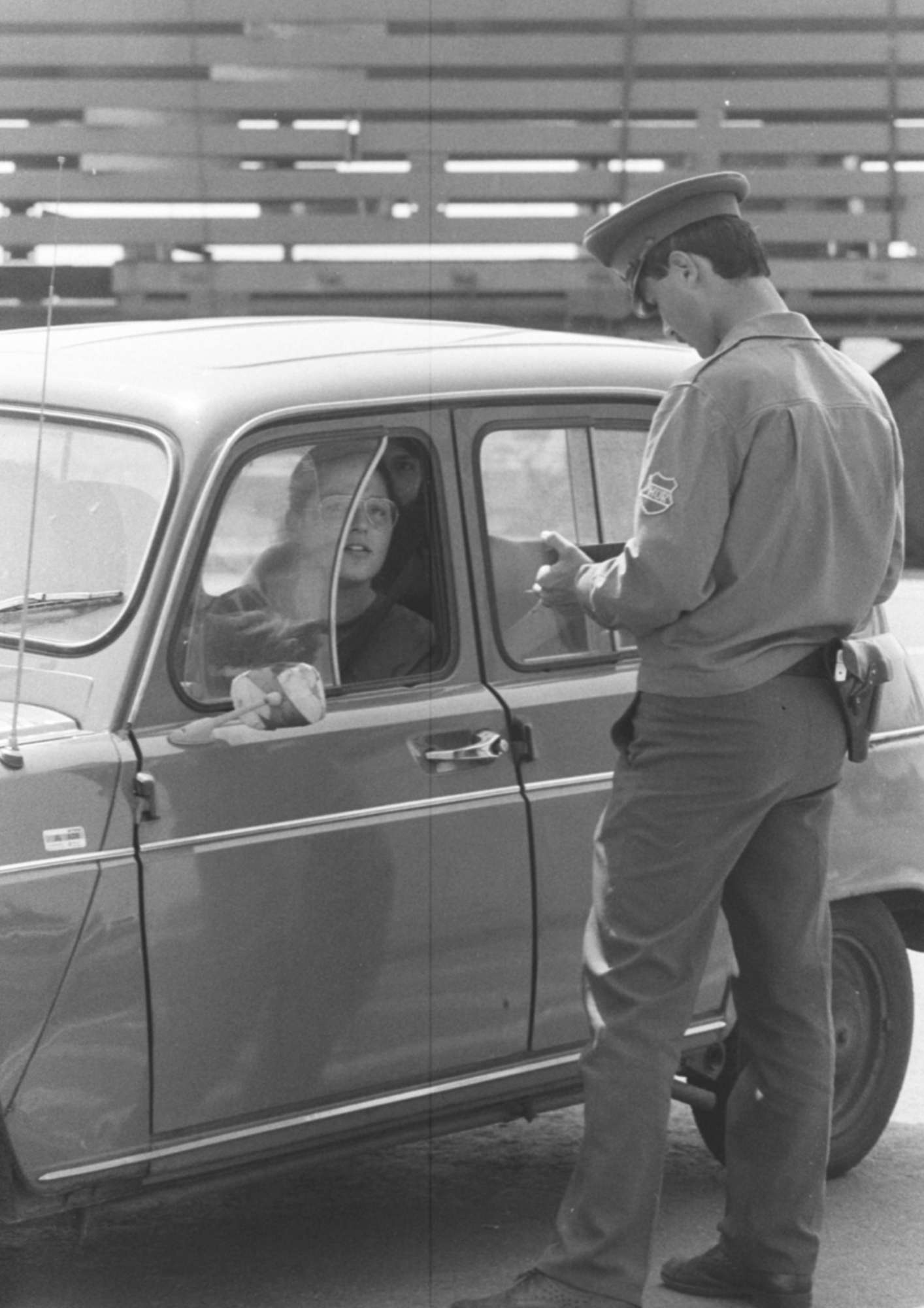 33 years ago today, Hungary tore the first hole in the Iron Curtain - PHOTOS 56