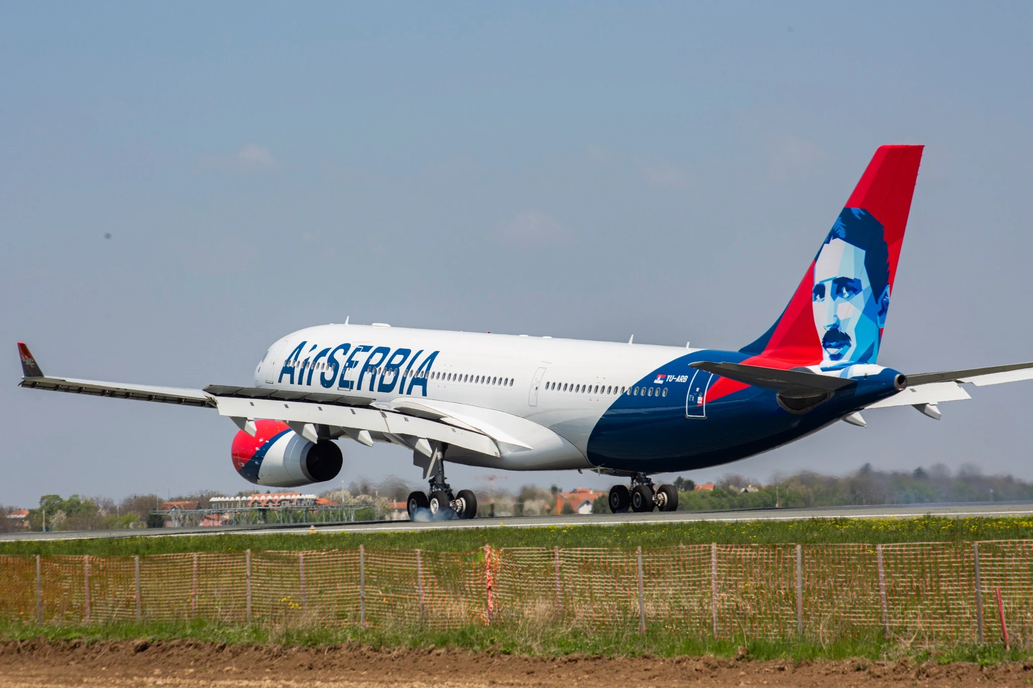 Air Serbia emergency landing