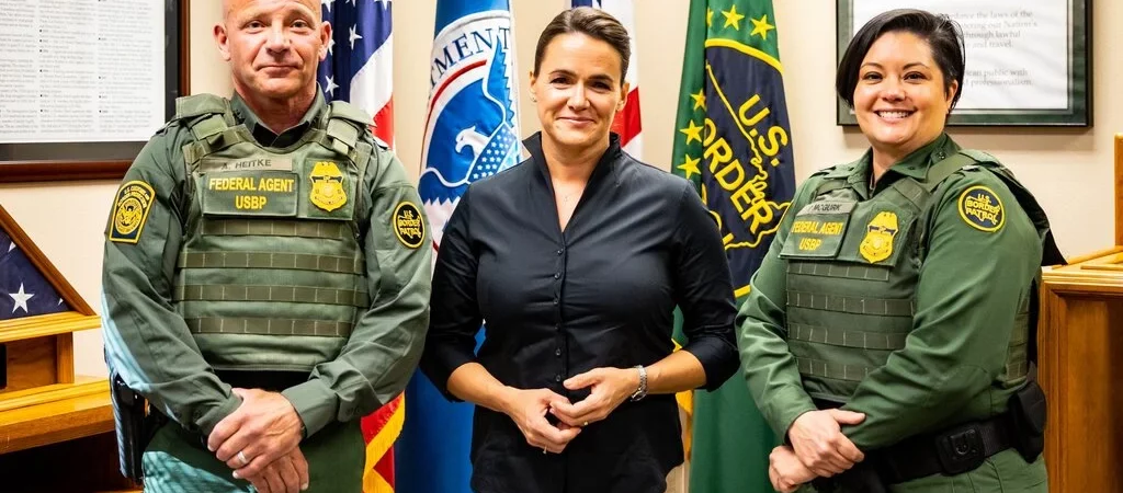 المجرية-الرئيس-الولايات المتحدة-المكسيك-الحدود
