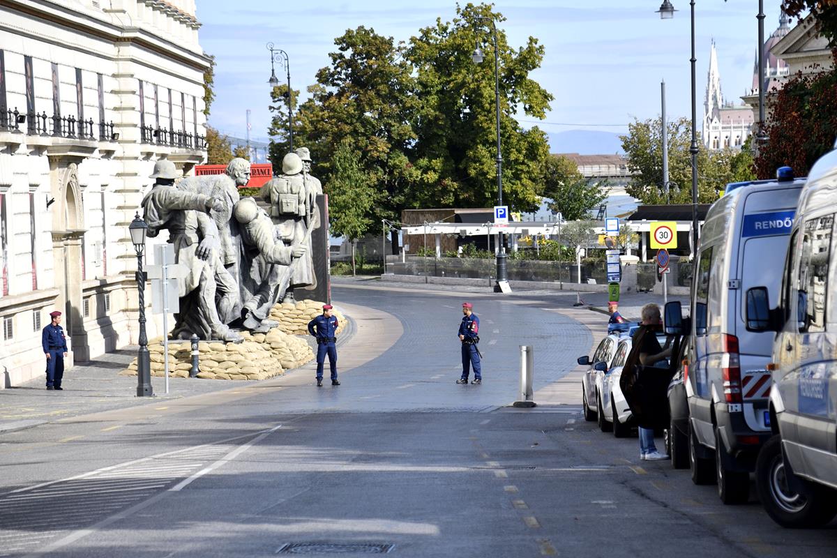 bomb budapest city center (3)