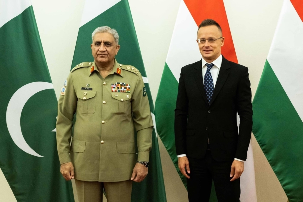 péter szijjártó qamar javed bajwa pakistan