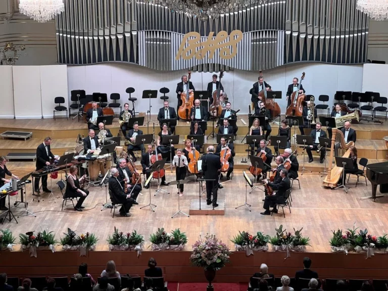 Budapest Festival Orchestra (2)