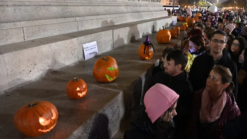 Festa della lanterna di Halloween e della zucca intagliata Budapest