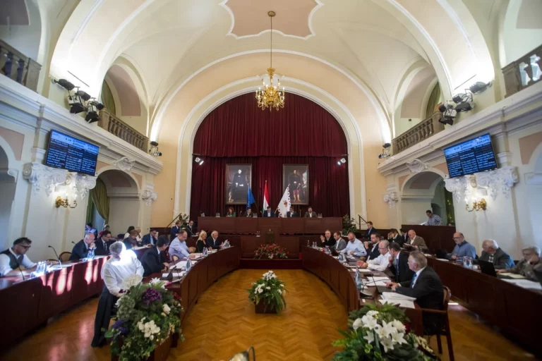 Local governments in Hungary Municipal Council of Budapest