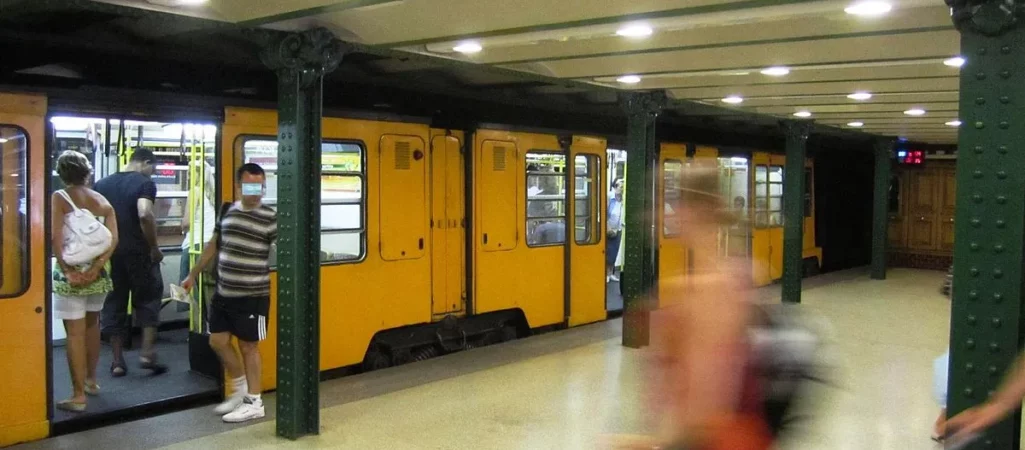 Линия метро M1 в Будапеште