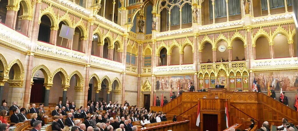 Nationalfeiertag Ungarn Parlament