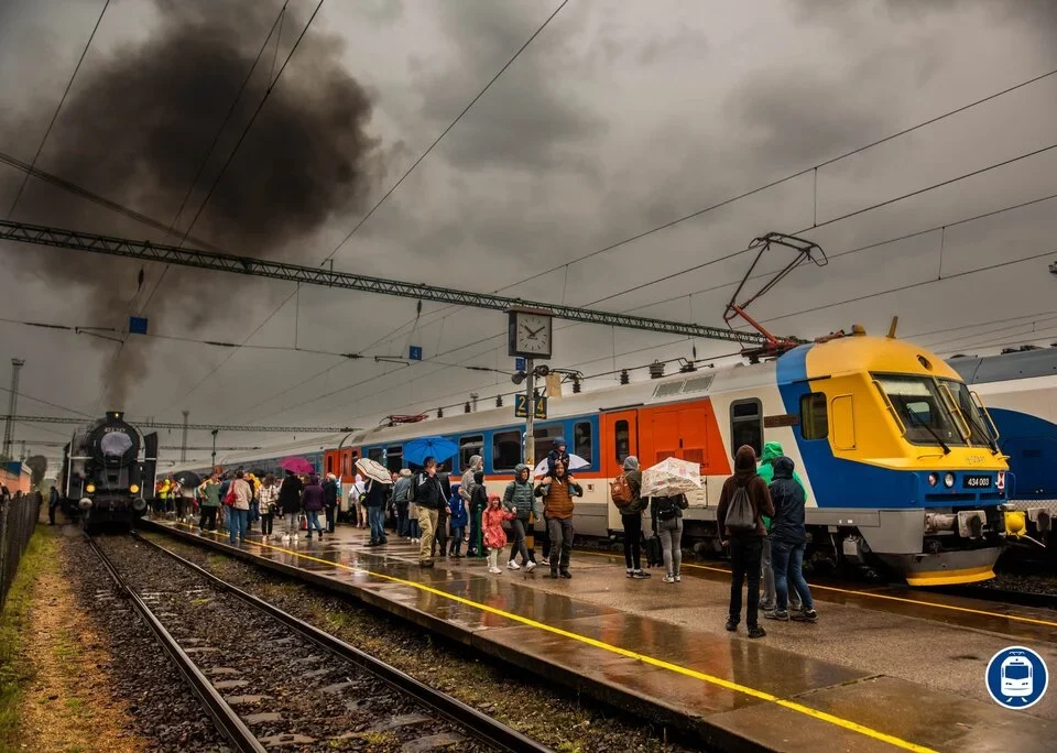 Shorter trains in Hungary energy crisis