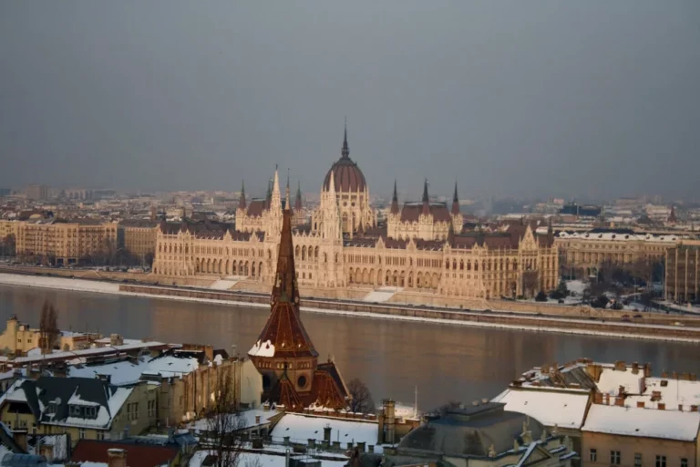 Weather Hungary news Budapest winter cold