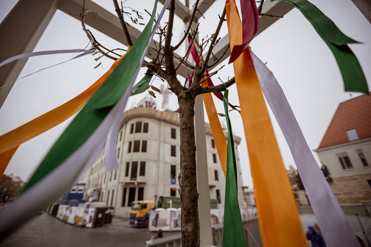 The posy tree of the former Honvéd High Command