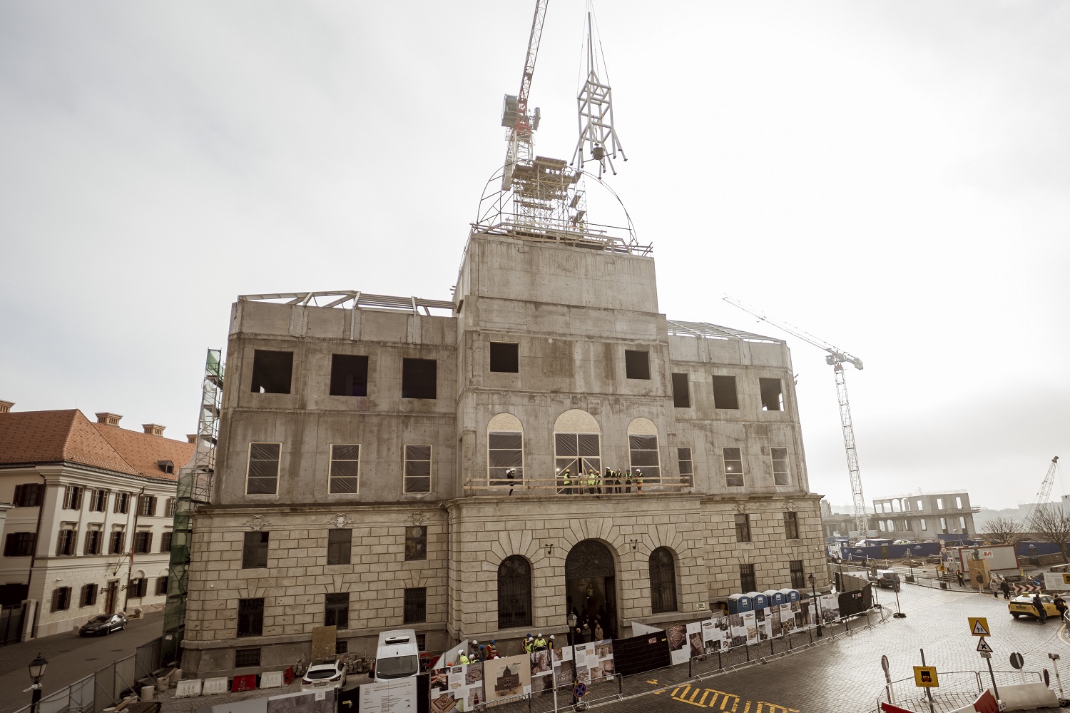 The rebuilt Honvéd High Command building from Dísz Square