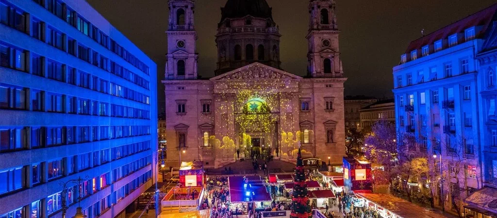 Avvento Bazilika Fiera di Natale di Budapest