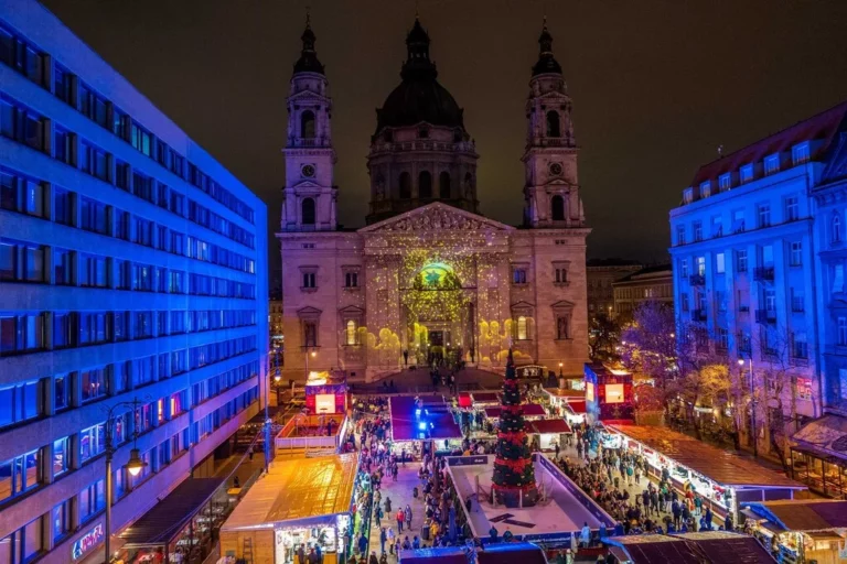 Advent Bazilika Christmas Fair Budapest