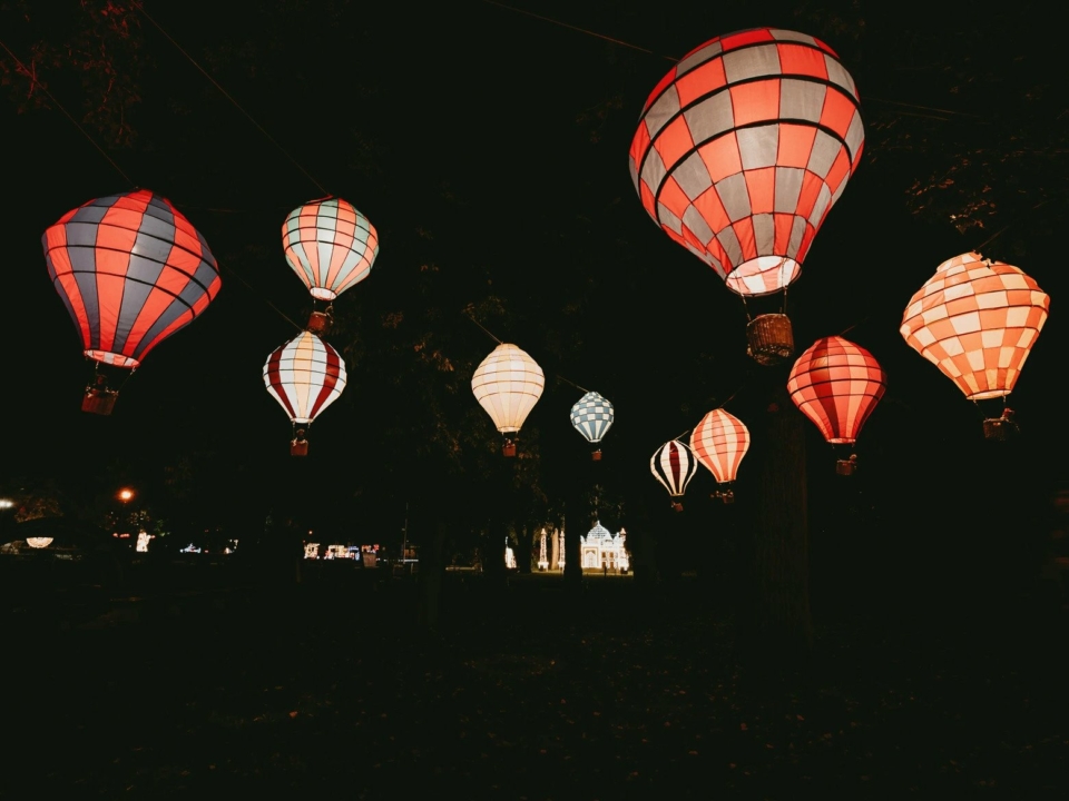Baloane cu aer lumina park