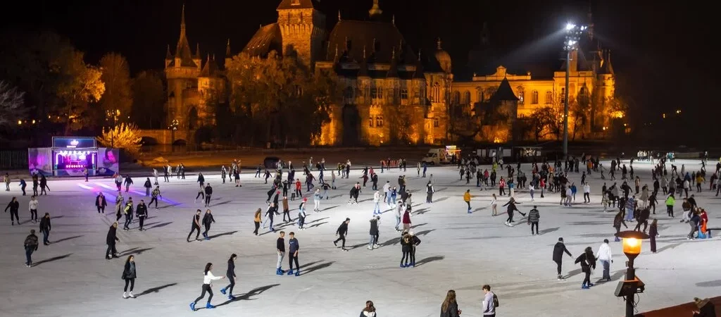 布达佩斯城市公园溜冰场