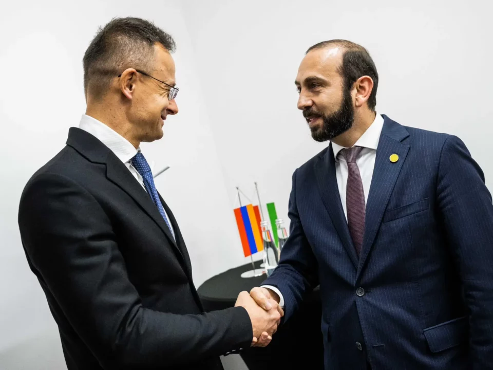 亚美尼亚 匈牙利 外交关系