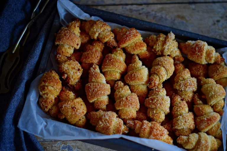 gâteau de cheminée, hongrois, Hongrie, dessert, petits pains, bonbons