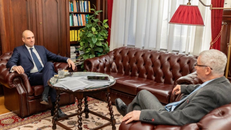 Péter Polt, the chief public prosecutor used to be a Fidesz party member and claims to be doing his best to fight corruption in Hungary since 2010: