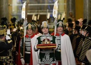 Святая Корона Венгрия