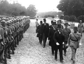 Tratado de paz de Trianon servicio secreto británico