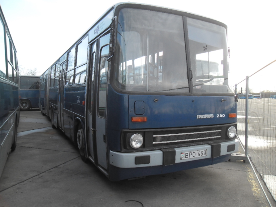ikarus bus ungheria in vendita