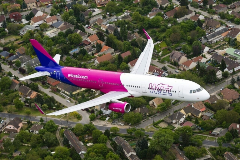 wizz air a321 aircraft