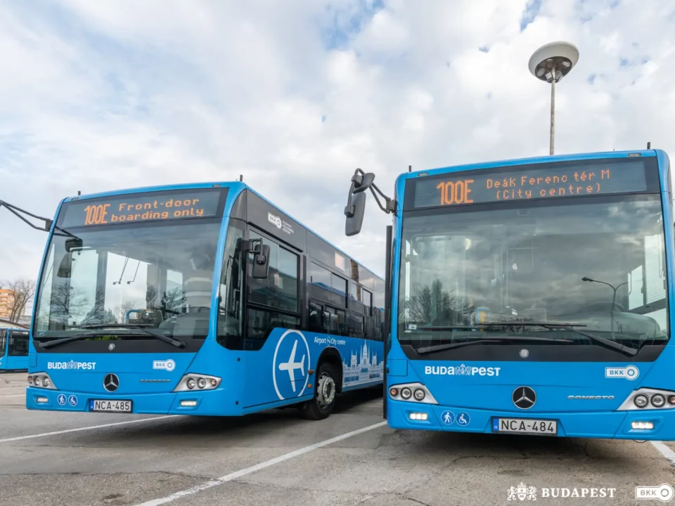 Budapest airport shuttle bus