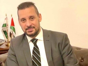 Jeho velvyslanec Dr Fadi Elhusseini 2023