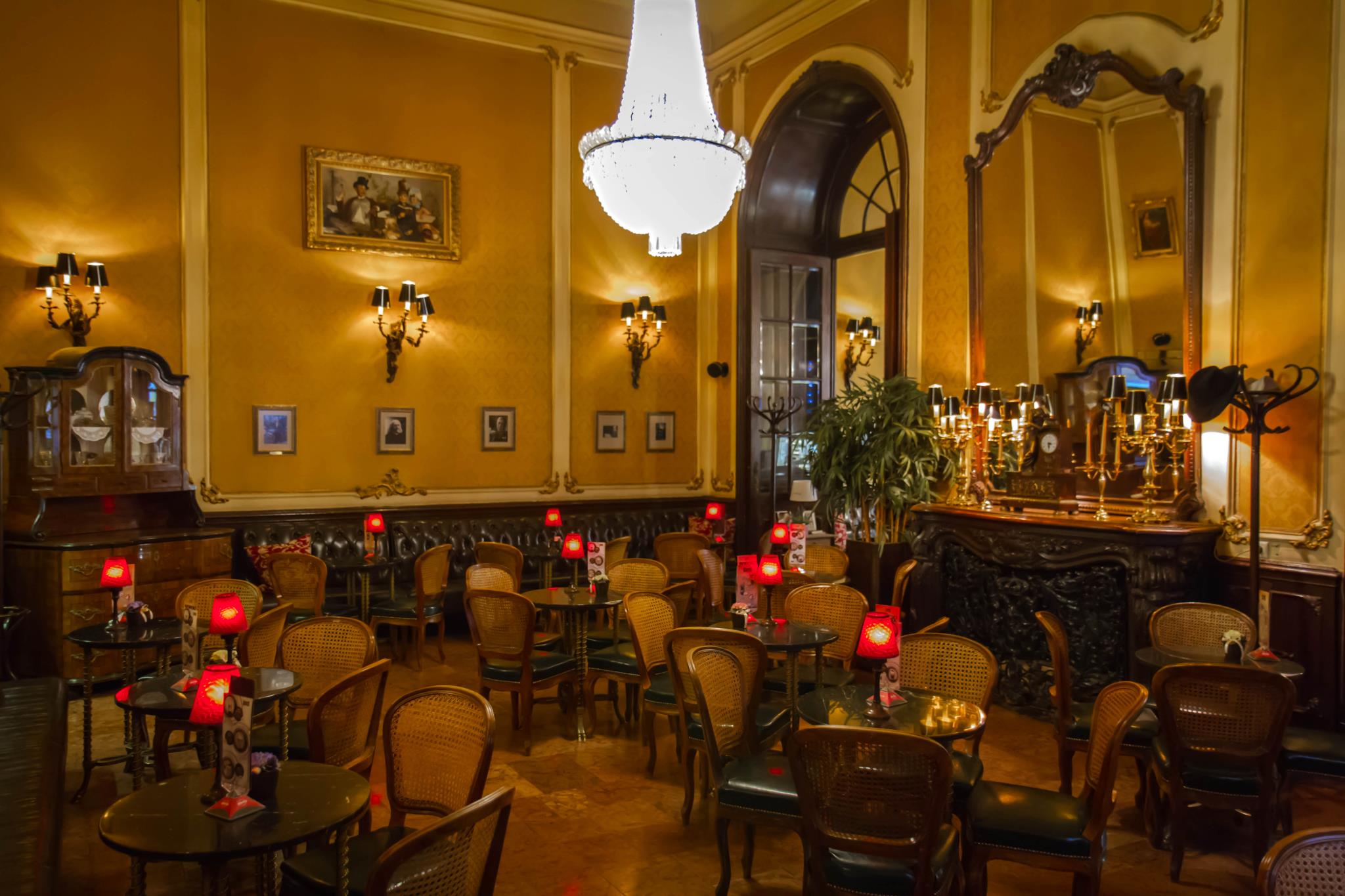 művész café budapest