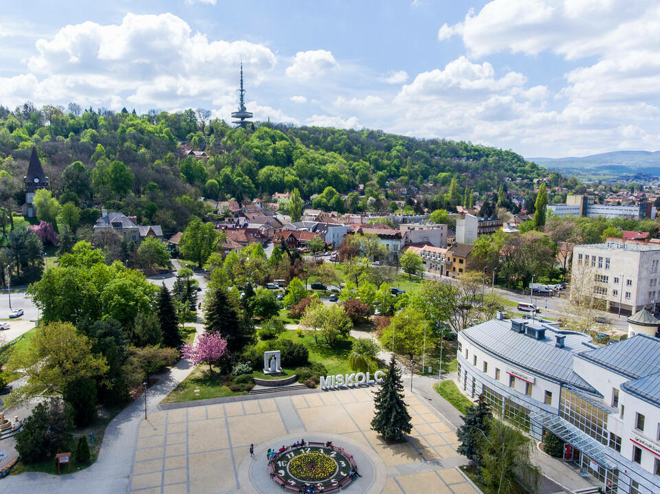 miskolc szent istván square