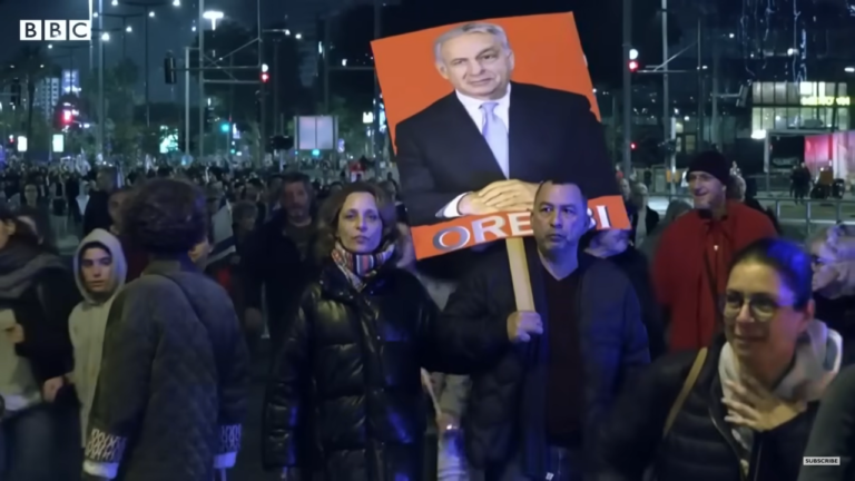 Protesters in Tel Aviv shouts Israeli is not Hungary