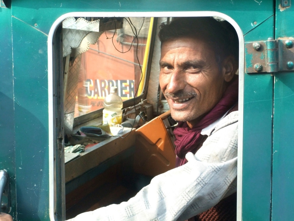سائق شاحنة الهند