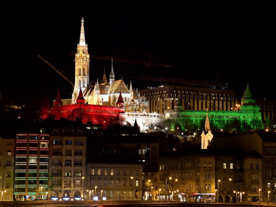 budapest national day 15 march lights