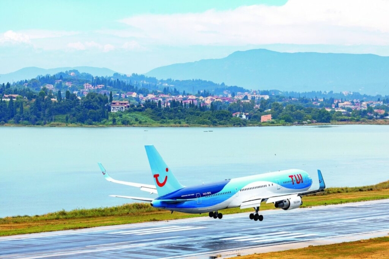 TUI British airline Budapest