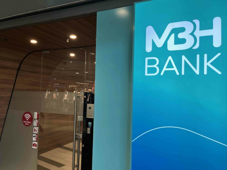 MBH Magyar Bank Holding Угорський банк