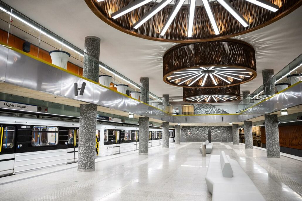 Реконструкция 3-й линии будапештского метро завершена