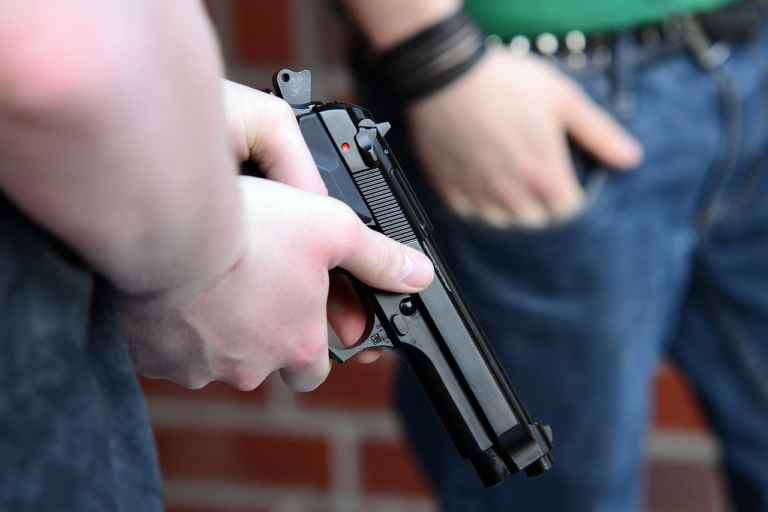 gun
